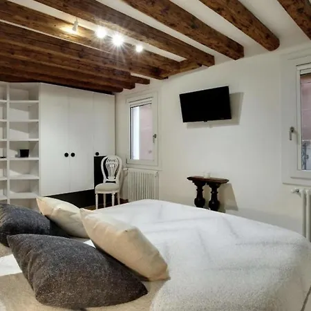 Argento Close To Grand Canal 2 Bedrooms With Bathroom *