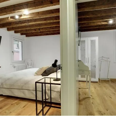 Argento Close To Grand Canal 2 Bedrooms With Bathroom بيت ضيافة